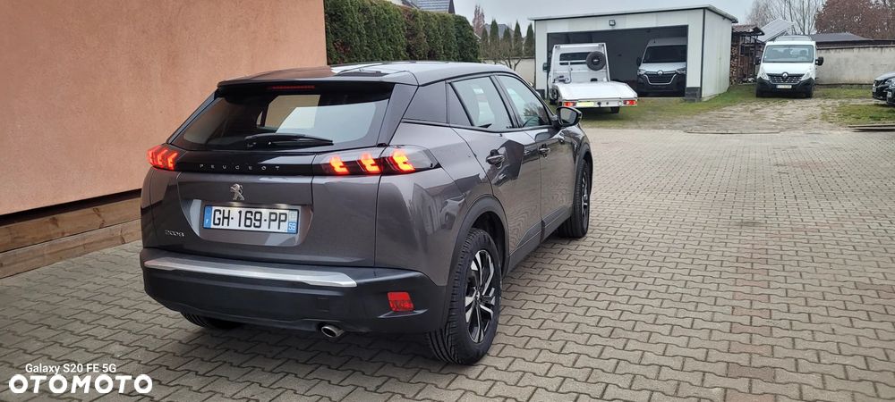 Peugeot 2008 - 6