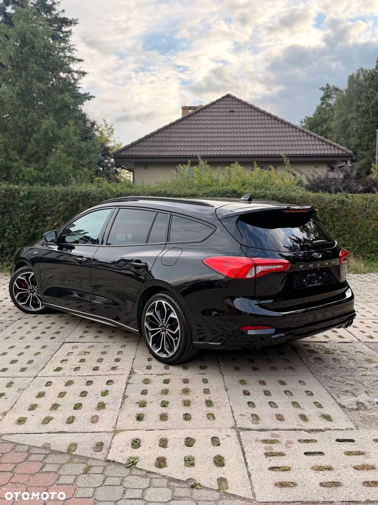 Ford Focus 1.5 EcoBlue Start-Stopp-System ST-LINE X - 9