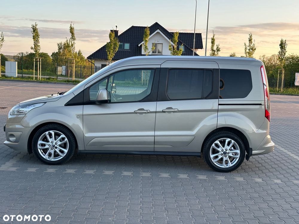 Ford Tourneo Connect 1.5 TDCi Titanium - 5