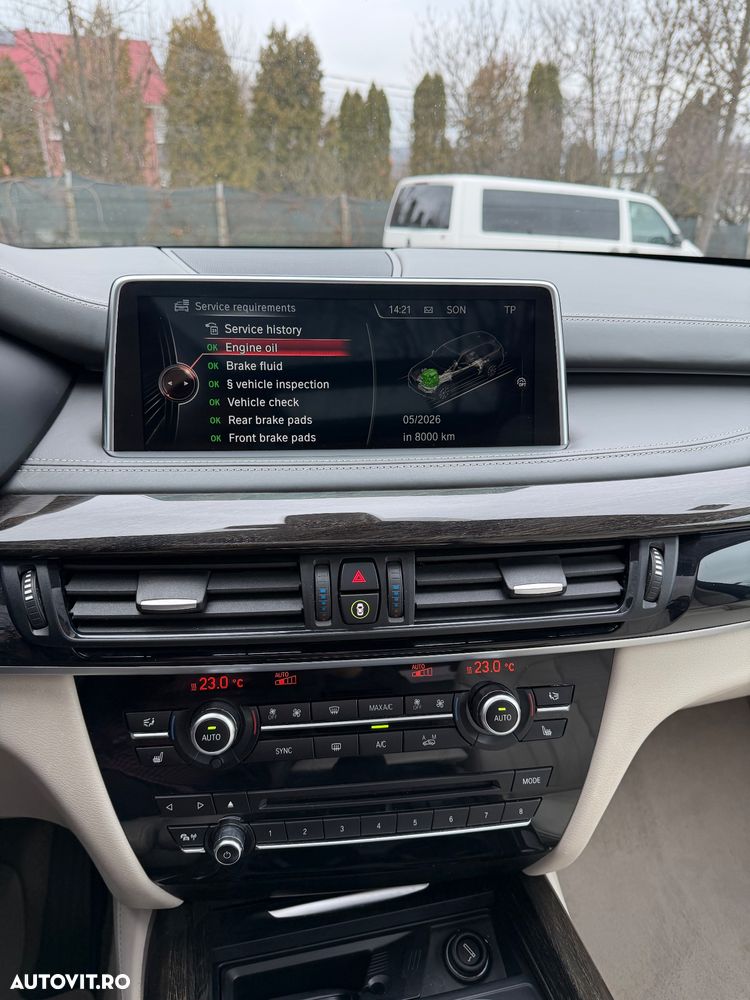 BMW X5 xDrive30d - 36