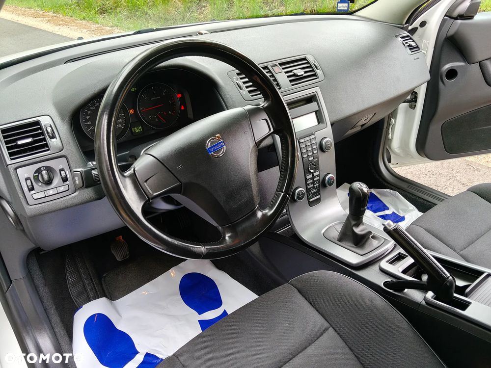 Volvo C30 D2 - 11