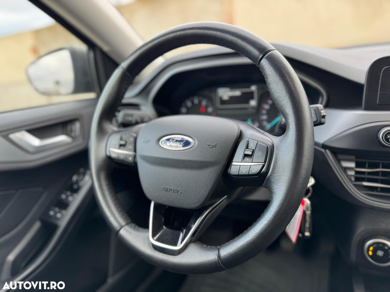Ford Focus 1.0 EcoBoost Start-Stopp-System TREND - 15
