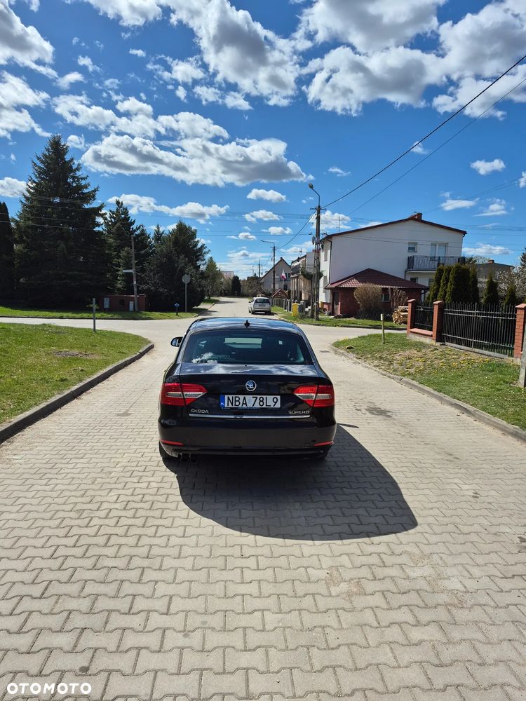 Skoda Superb 1.8 TSI Business - 3