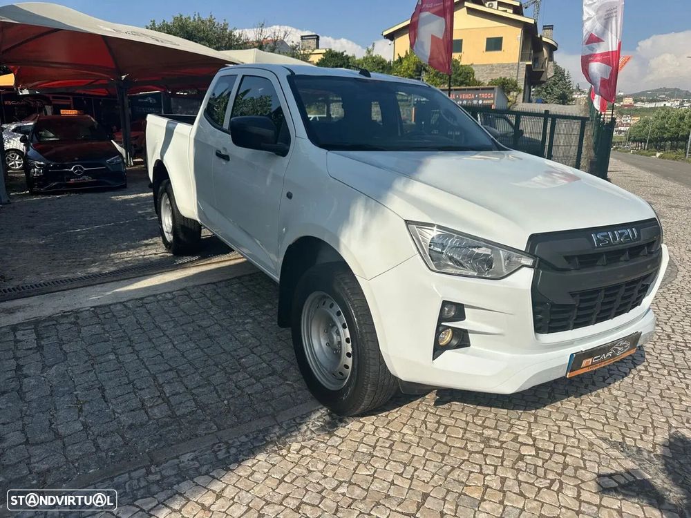 Isuzu D-Max - 4