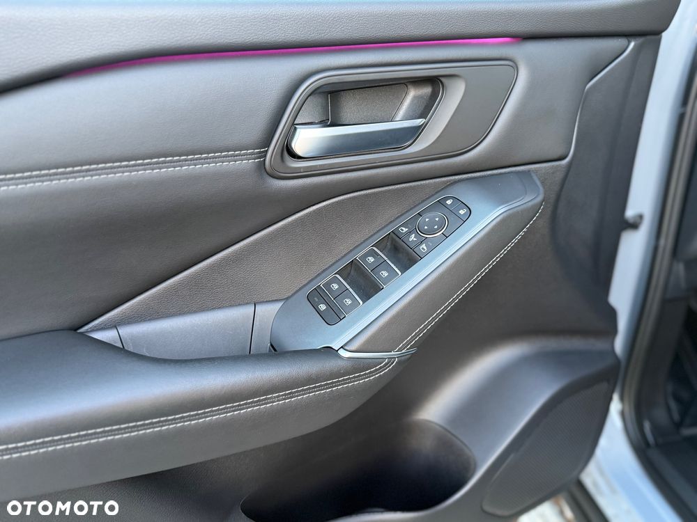 Nissan Qashqai 1.3 DIG-T MHEV Xtronic N-Connecta - 26