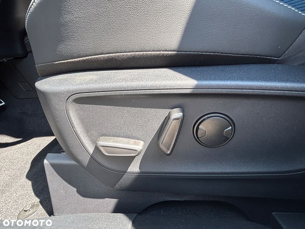 Ford Kuga 2.5 FHEV AWD Blue Cruise Edition eCVT - 16