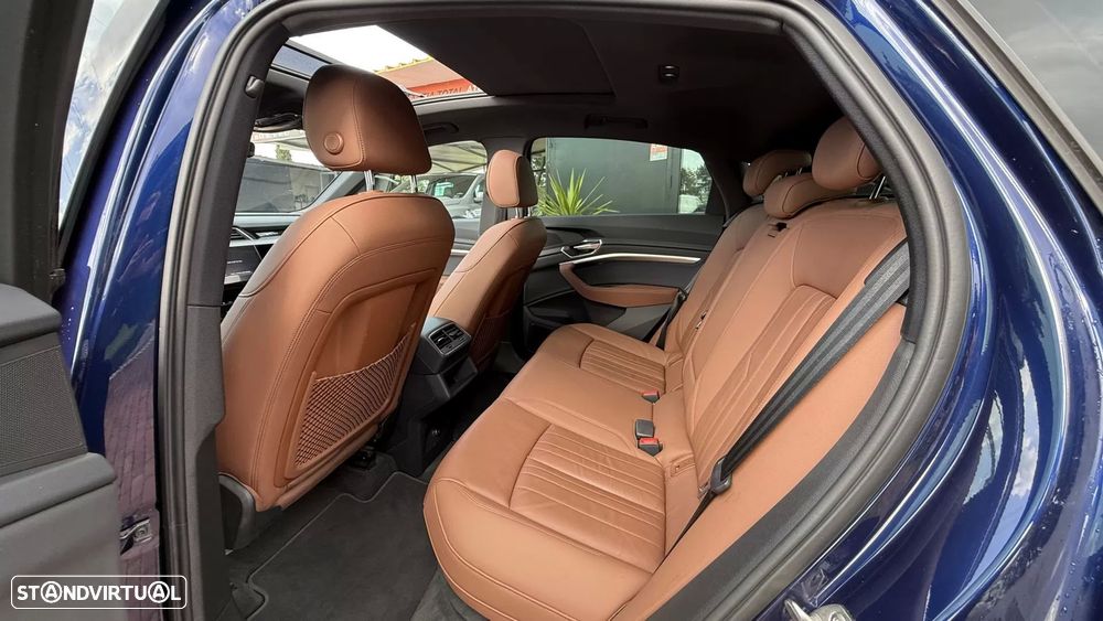 Audi e-tron Sportback 50 quattro S line - 26