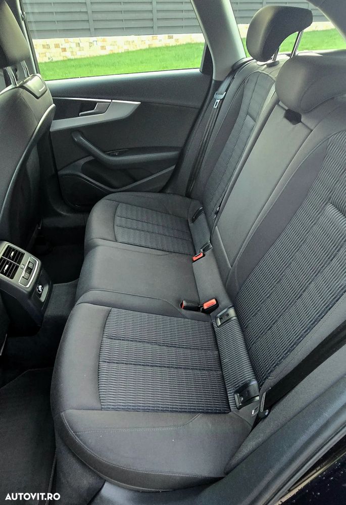 Audi A4 Avant 2.0 TDI DPF clean Ambition - 34