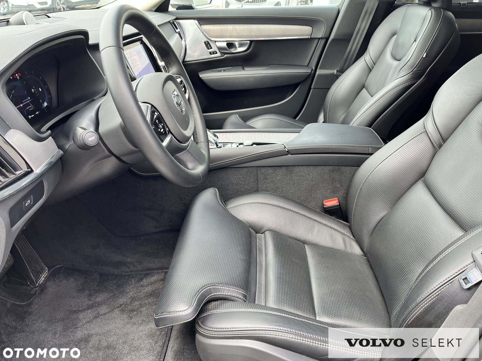 Volvo S90 - 16