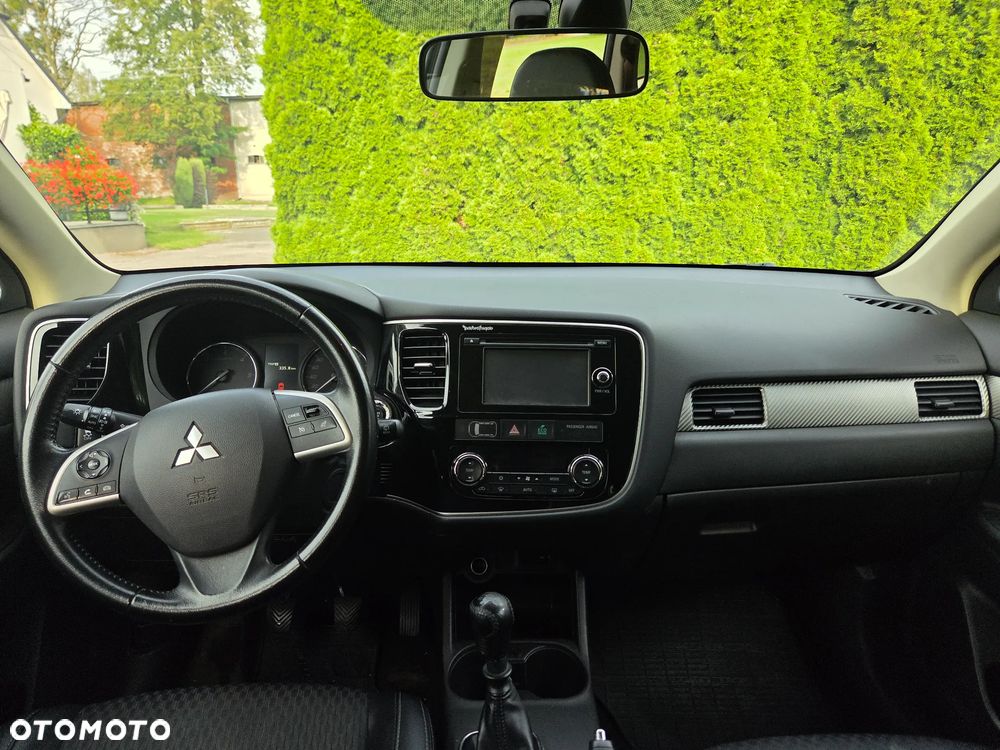 Mitsubishi Outlander 2.2 DID Intense + 4WD - 13