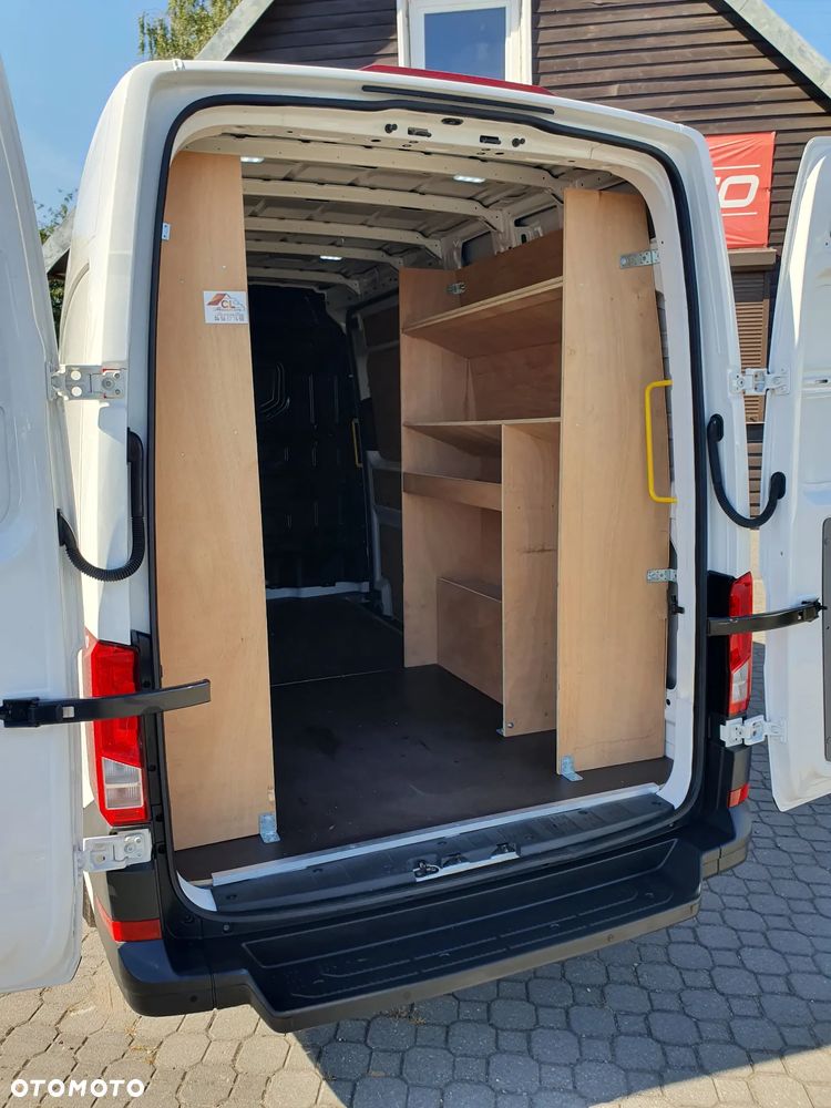 Volkswagen CRAFTER - 10