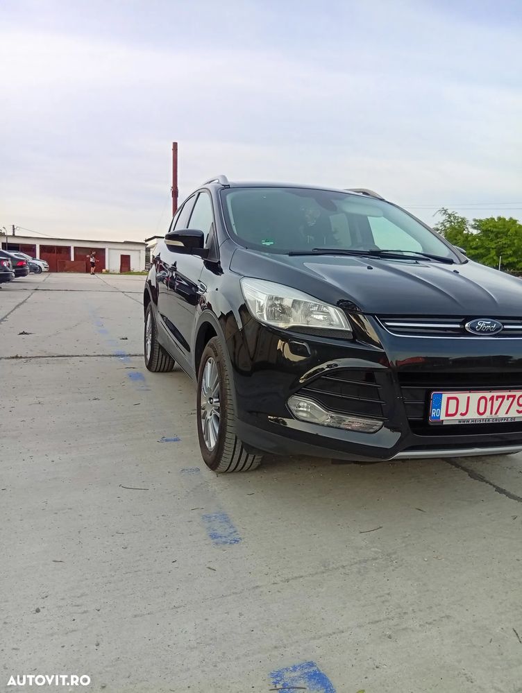 Ford Kuga 1.6 EcoBoost 2x4 Titanium - 16