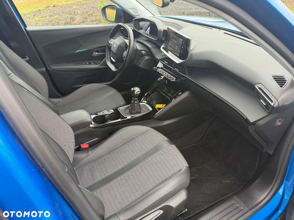 Peugeot 2008 1.2 Pure Tech GPF Allure S&S - 26