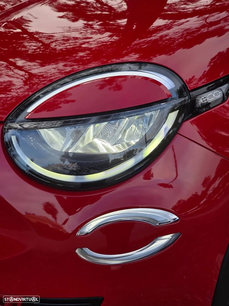 Fiat 600e 54 kWh (RED) - 9