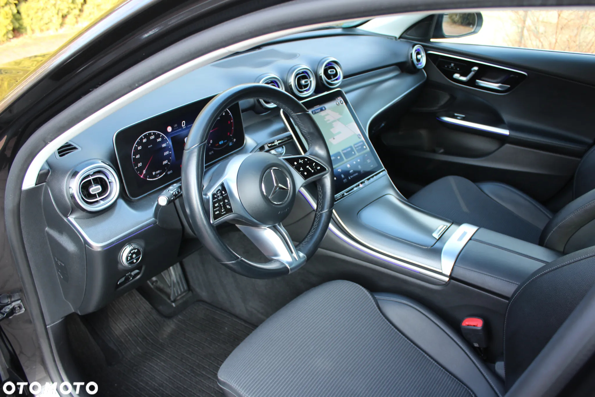 Mercedes-Benz Klasa C 220 d T 9G-TRONIC - 16