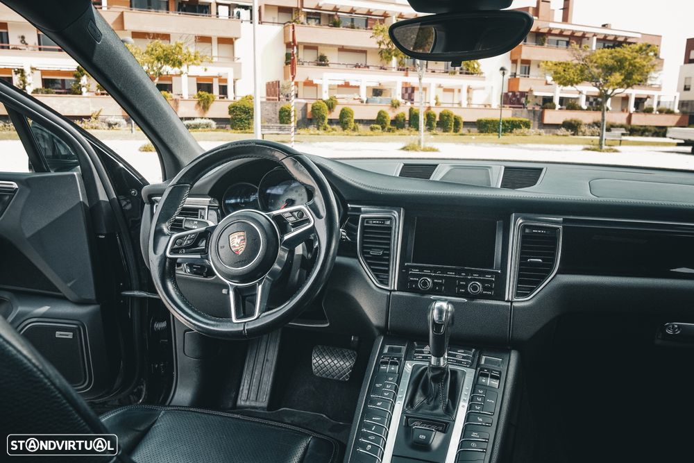 Porsche Macan S - 14