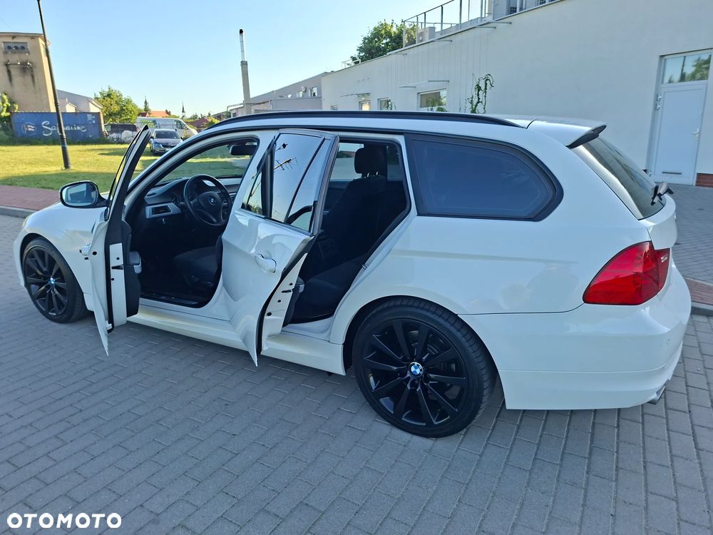 BMW Seria 3 318d M Sport EU6 - 9