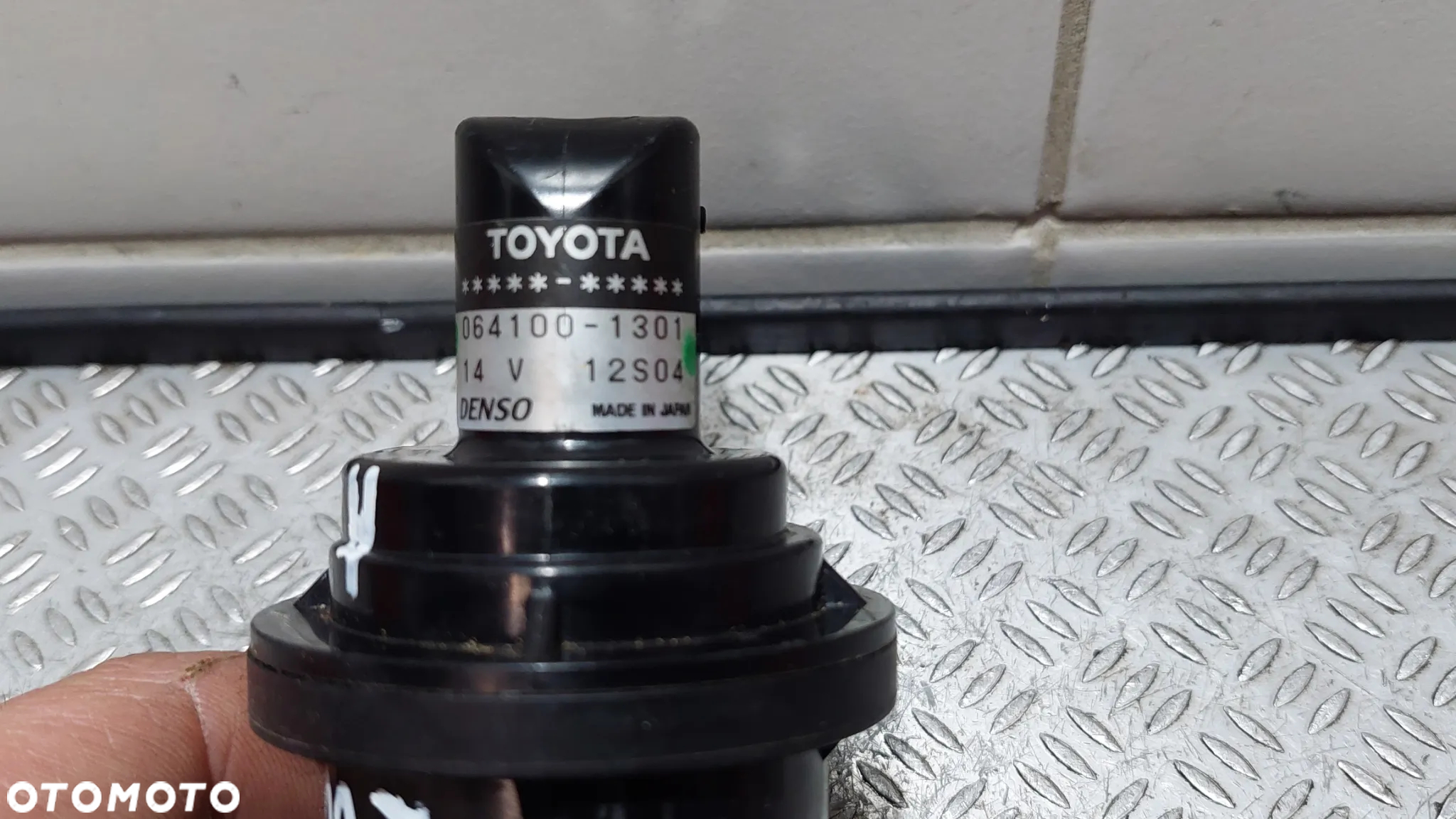 POMPA POMPKA OBIEGU WODY TOYOTA RAV 4 2016-2017 2,5 DCI HYBRID NR 0641001301 - 2
