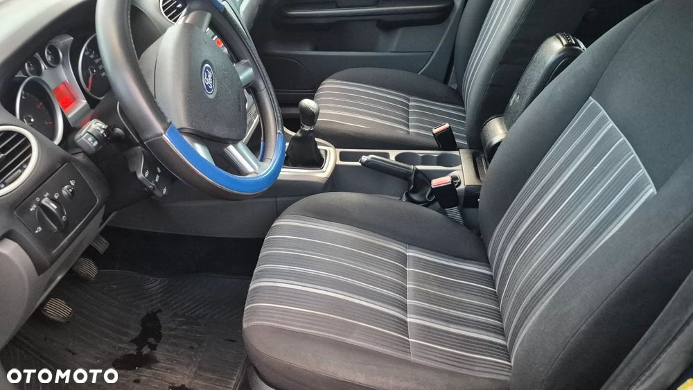 Ford Focus - 7
