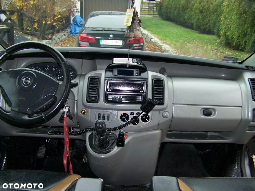Opel VIVARO - 25