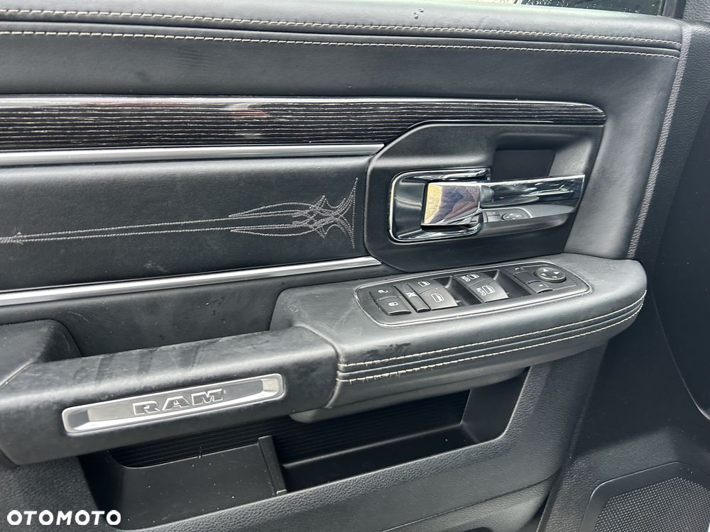 Dodge RAM - 15