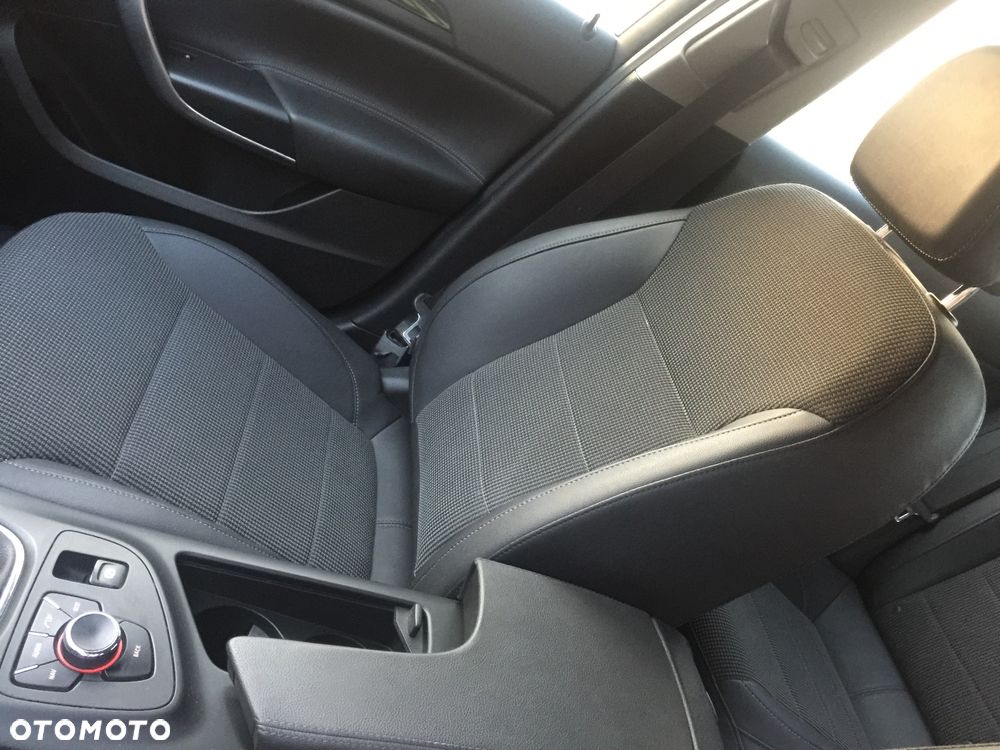 Opel Insignia 2.0 CDTI Cosmo - 19