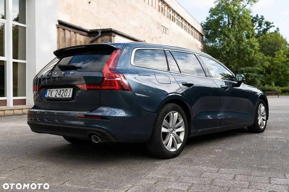 Volvo V60 D3 Momentum Pro - 7