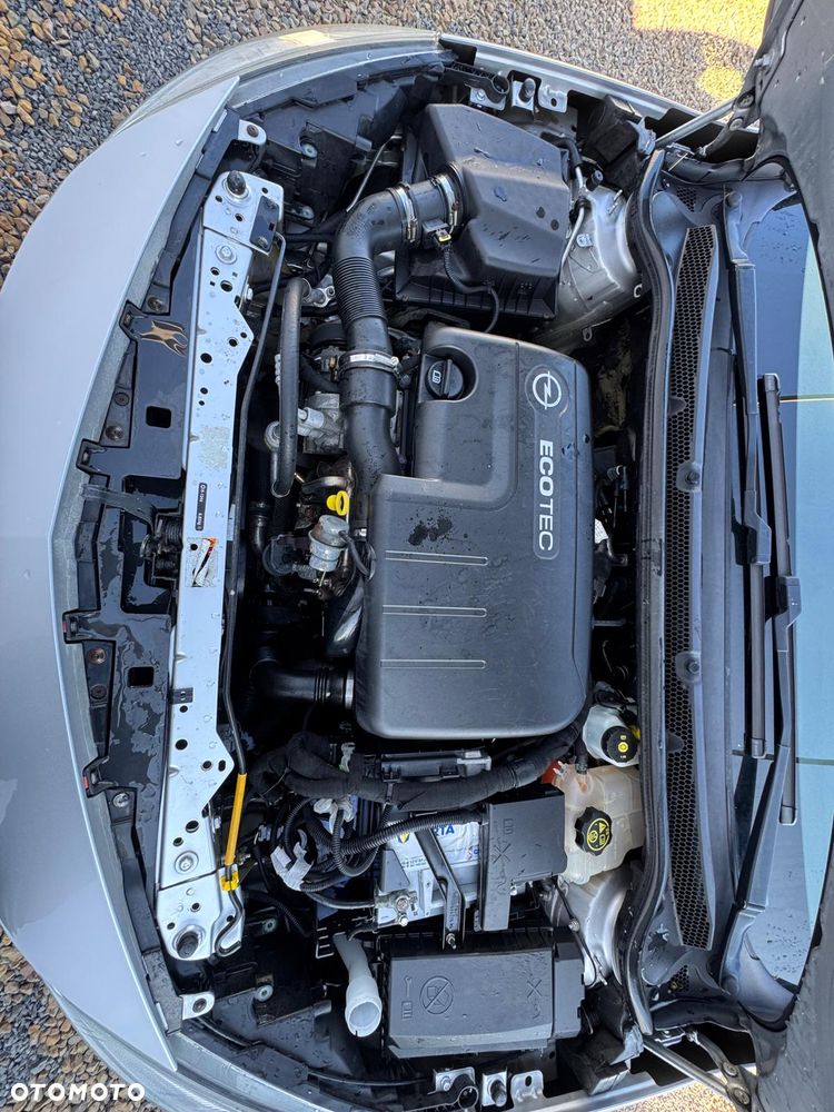Opel Astra 1.7 CDTI DPF ecoFLEX TourerStart/Stop 105g Exklusiv - 9