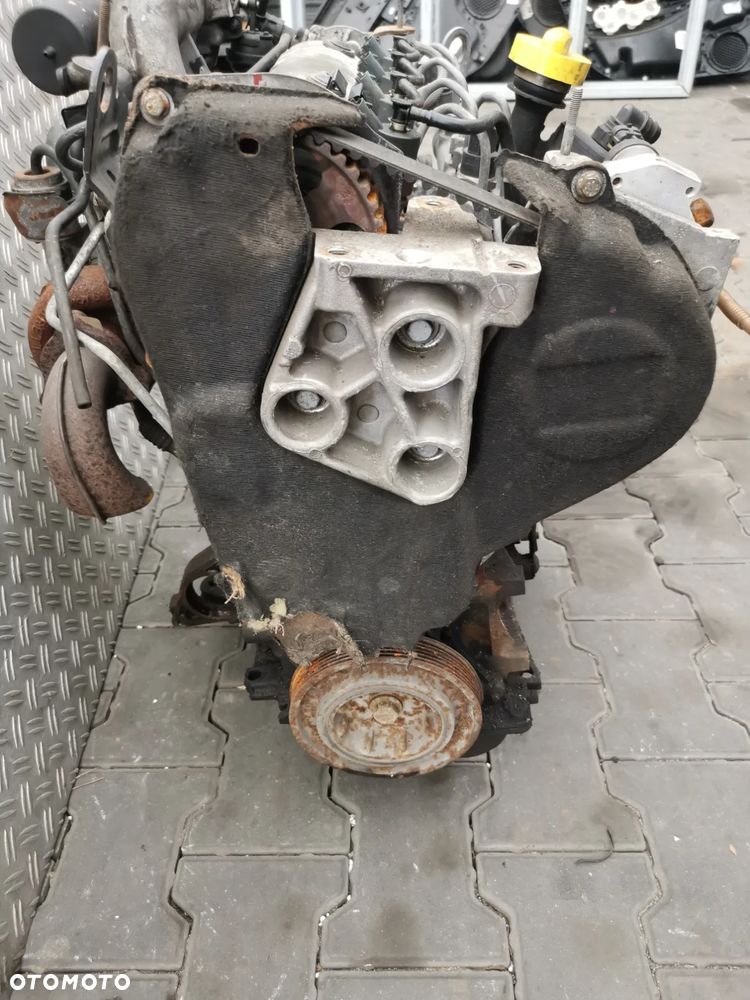 Silnik 1.9 DCI F9A LAGUNA II TRAFIC VIVARO - 4