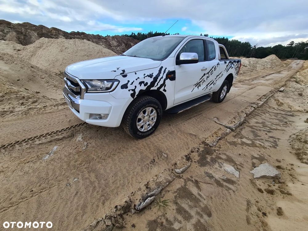 Ford Ranger Extra XLT - 17