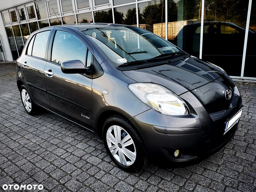 Toyota Yaris 1.33 Premium - 22