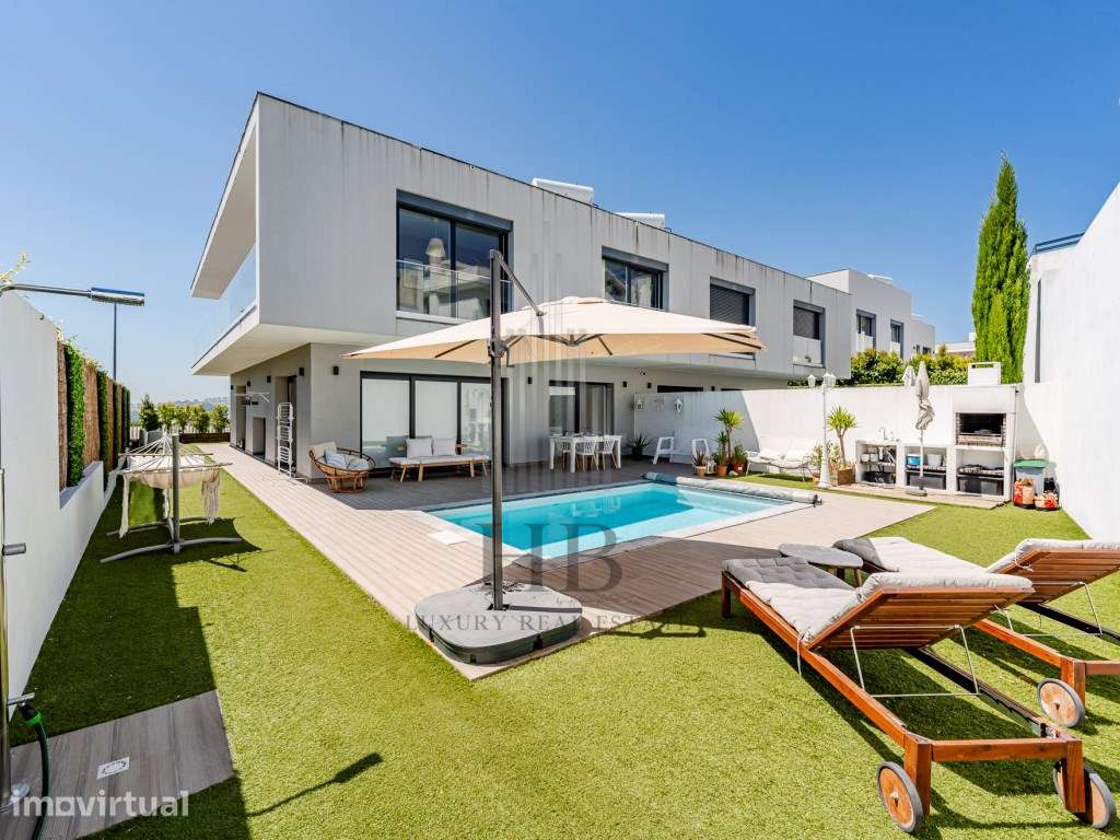 Moradia T4 + 1 com Piscina Murteira | Loures - Grande imagem: 4/50