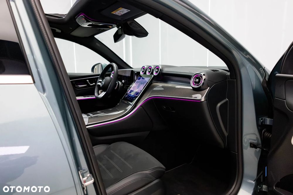 Mercedes-Benz GLC 300 e PHEV 4-Matic AMG Line - 16