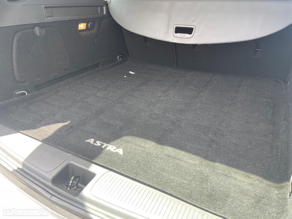 Opel Astra Sports Tourer 1.6 CDTI Business Edition S/S - 33