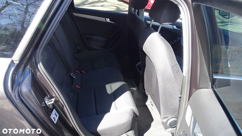 Audi A4 Avant 2.0 TDI e DPF Ambition - 13