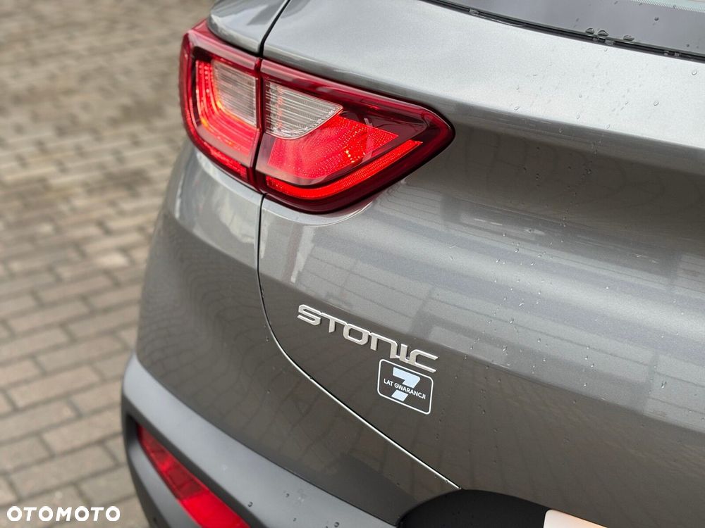 Kia Stonic - 11