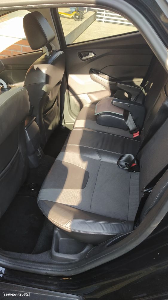 Ford Focus 1.6 TDCi Titanium Best - 8