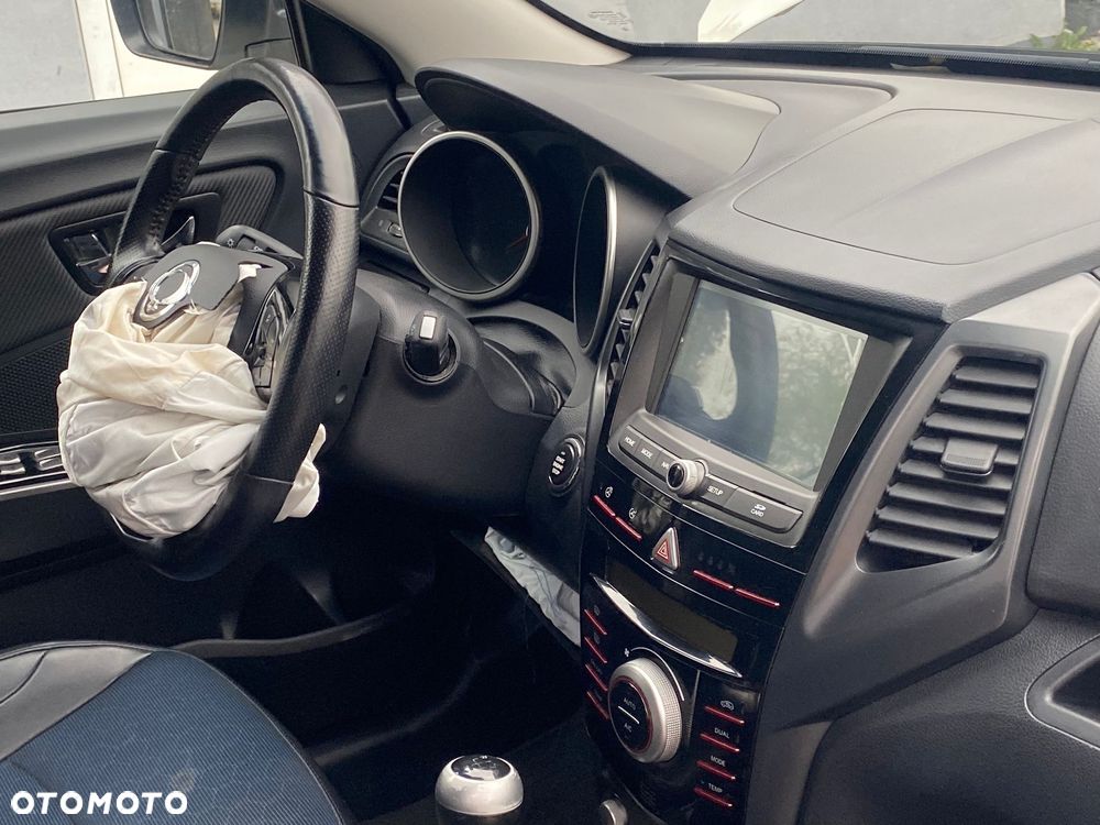 SsangYong/KGM XLV 1.6 City Style - 19