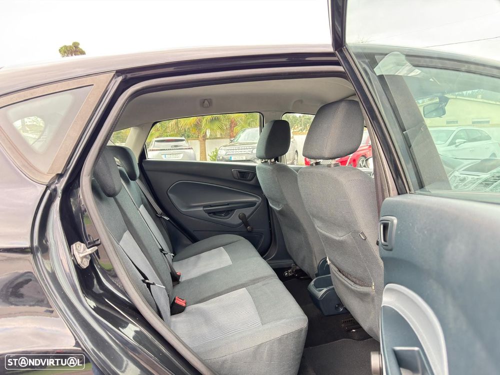 Ford Fiesta 1.4 TDCI Titanium - 6