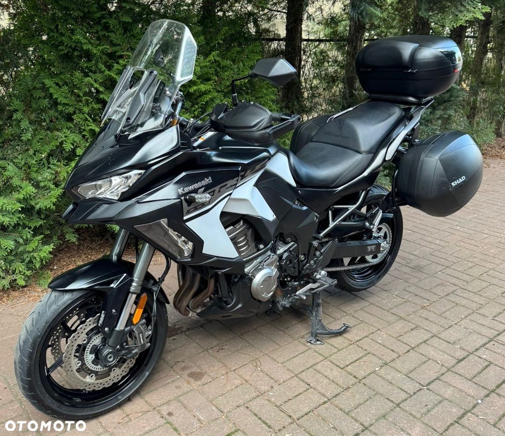Kawasaki Versys 1000 - 9
