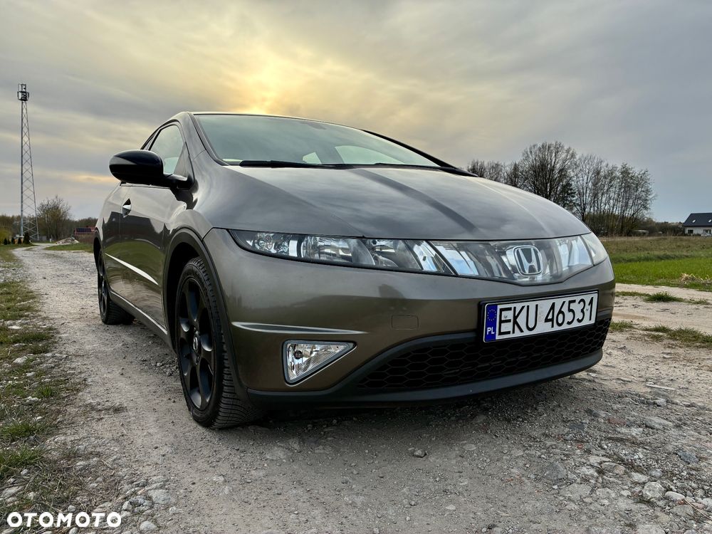 Honda Civic 1.8i-VTEC Sport - 3