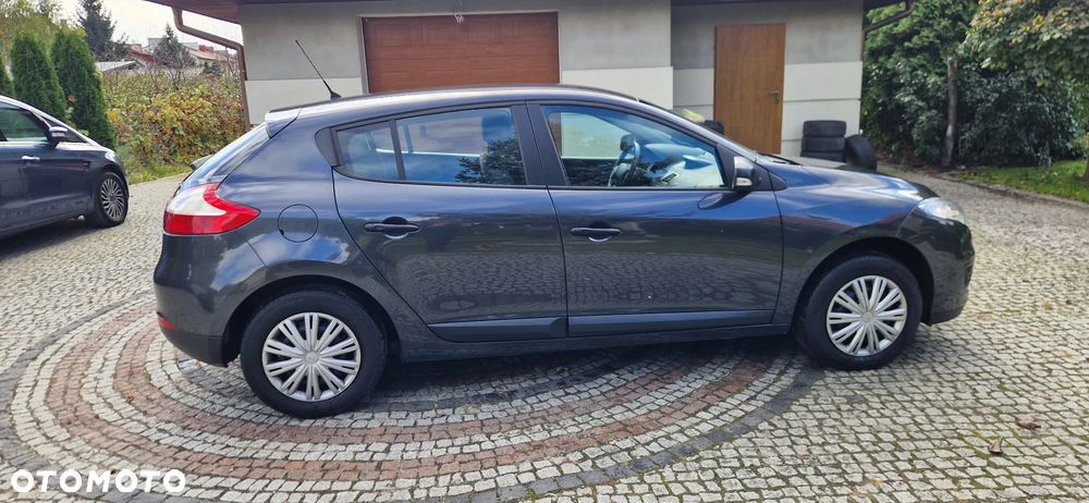 Renault Megane - 7