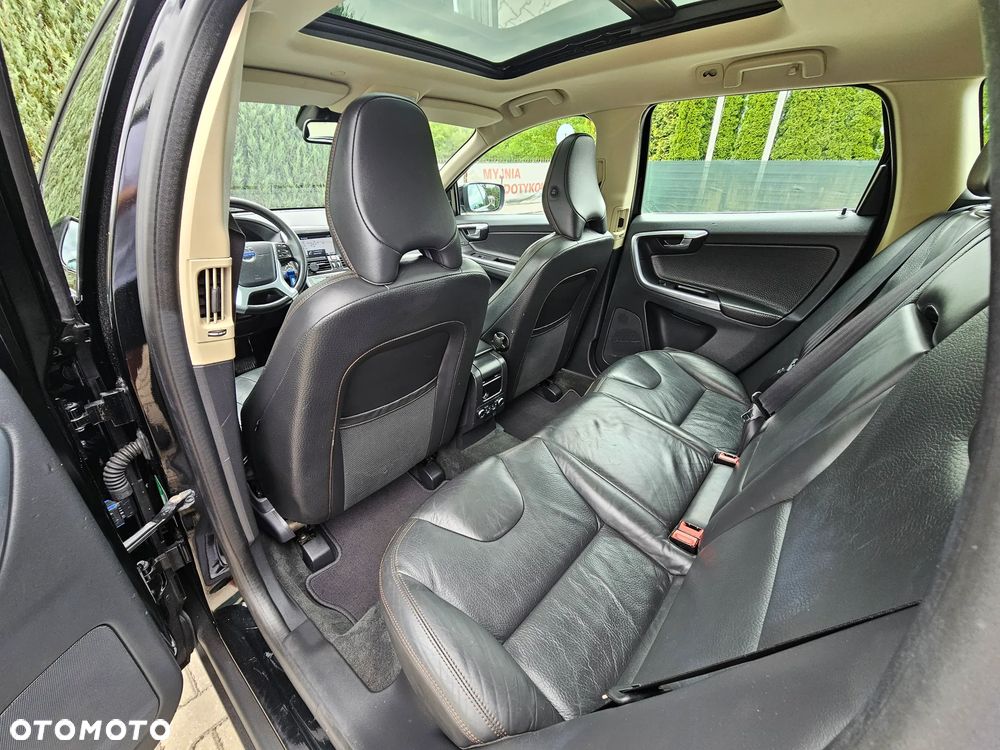Volvo XC 60 D3 Summum - 8