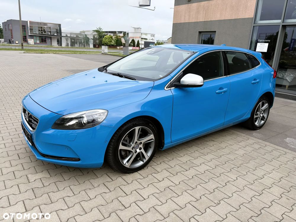 Volvo V40 D4 Drive-E R-Design Kinetic - 16