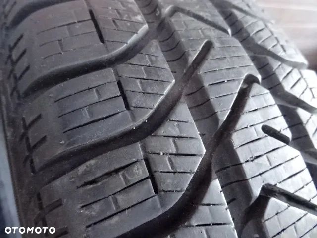 165/70/r14 81T Pirelli Winter Snow Control Seria II - 4