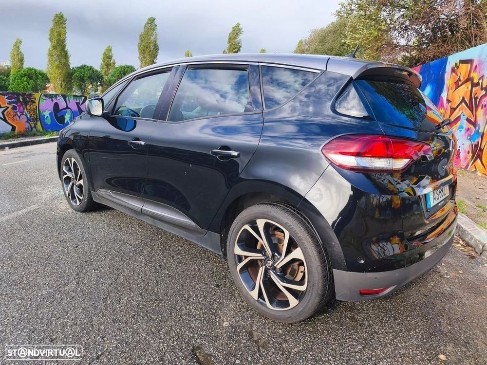 Renault Scénic 1.3 TCe Black Edition EDC - 11