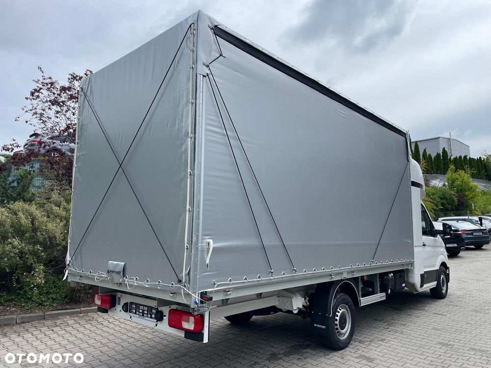 Volkswagen CRAFTER 35 - 12