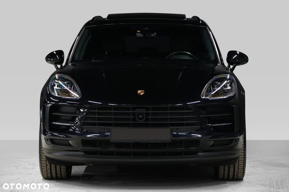Porsche Macan Standard - 3