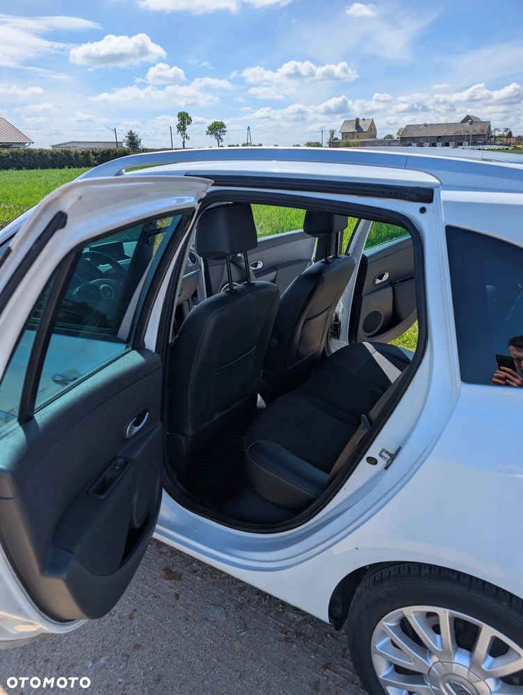 Renault Clio 1.5 dCi Dynamique - 14