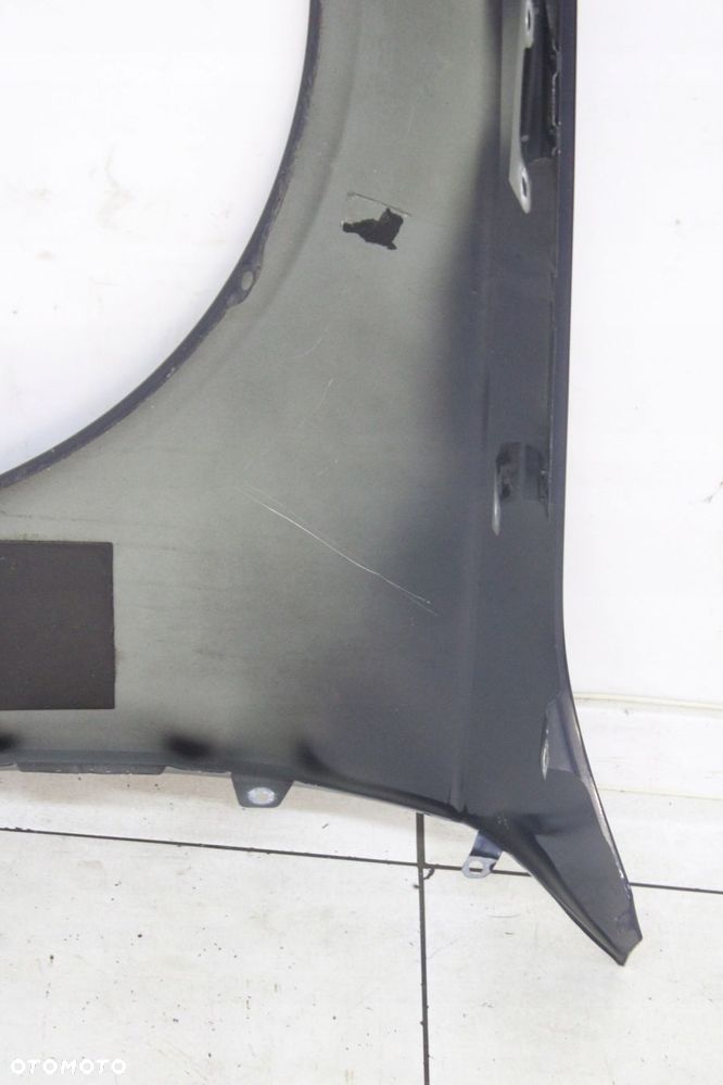 BŁOTNIK PRAWY PRZÓD PRZEDNI AUDI A4 B8 2007R- LZ5A - KOD LAKIERU - 10